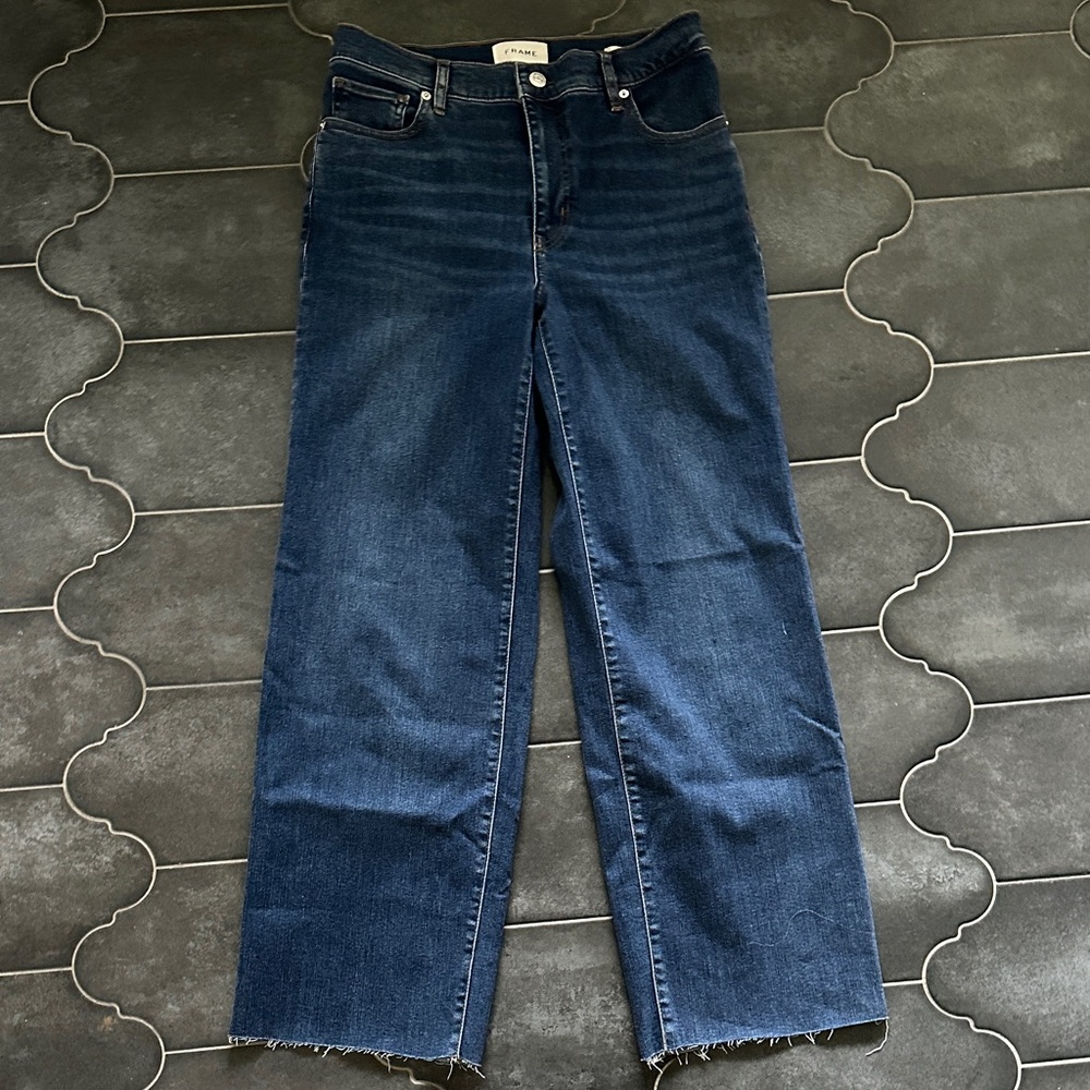 Frame NWT The Mellow Dark Blue Straight Leg Jeans